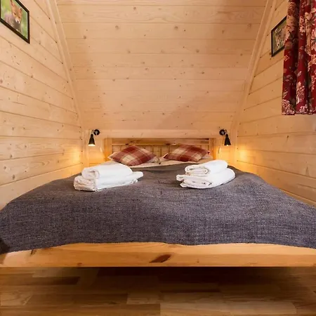 Widokowe -przystanek Salamandra Horská chata