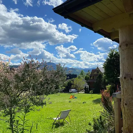 Widokowe -przystanek Salamandra شاليه كوشتيليسكا